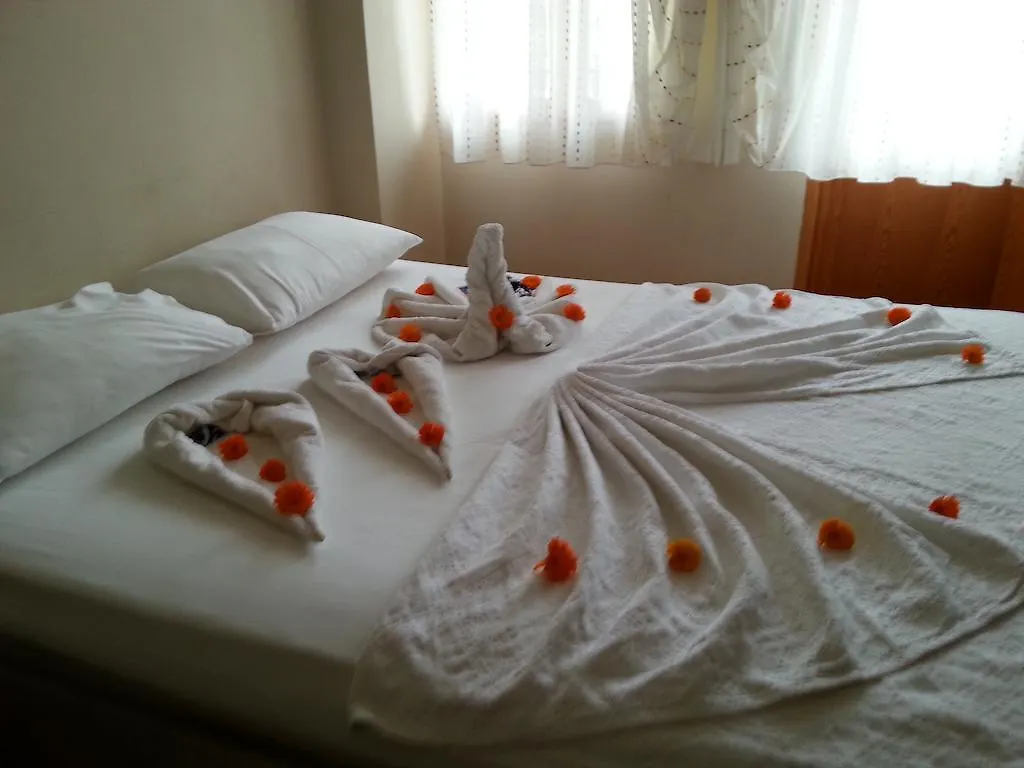 **  Ersah Hotel Kuşadası Türkiye