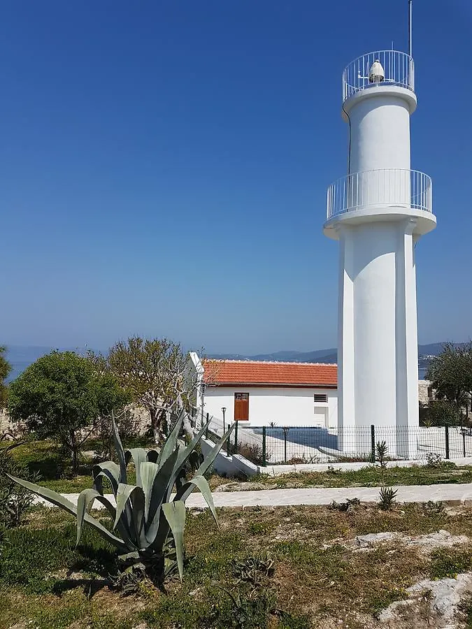 Ersah Hotel Kuşadası 2*,